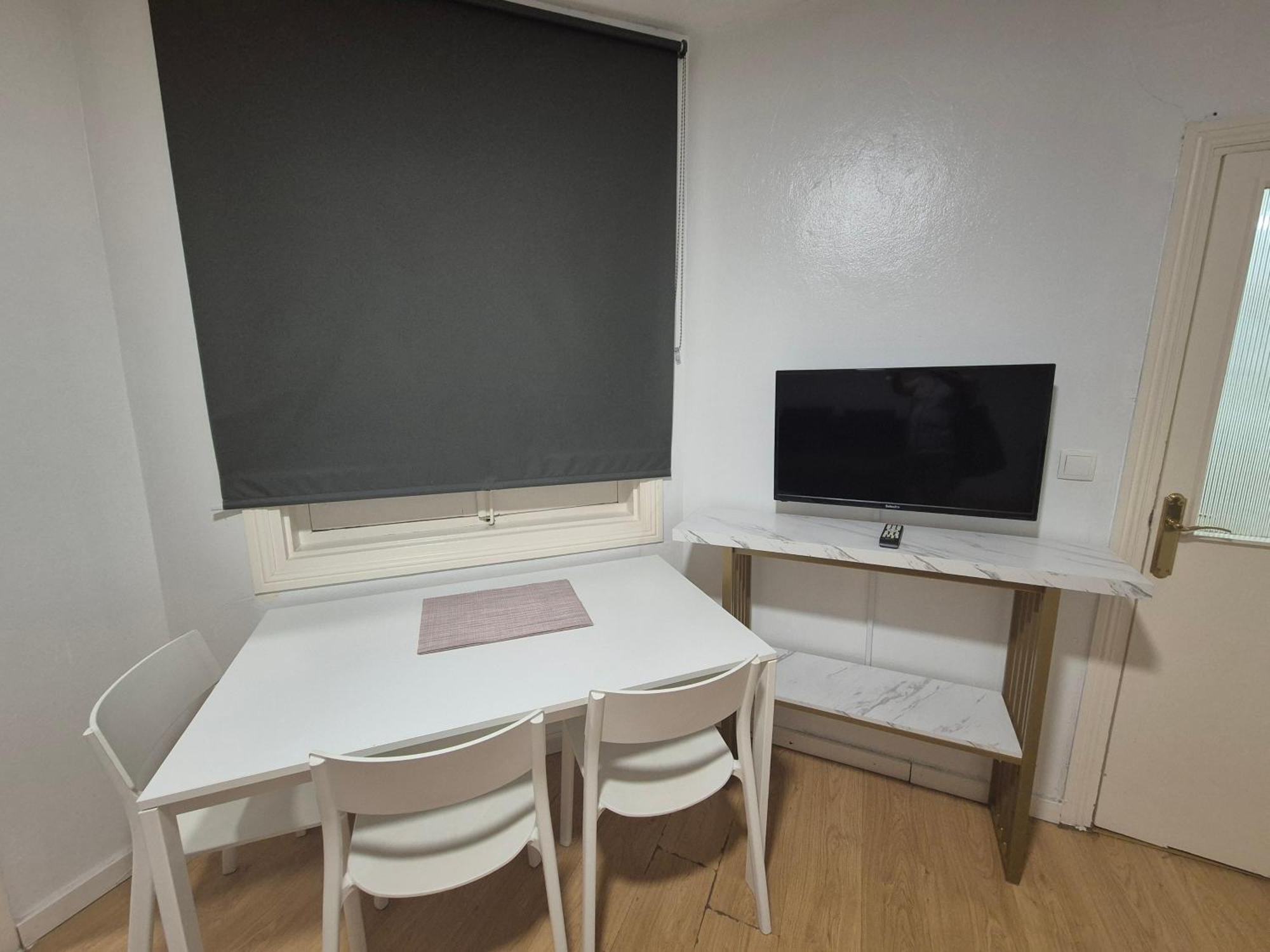 Estudio 504 M-15 Madrid Bagian luar foto
