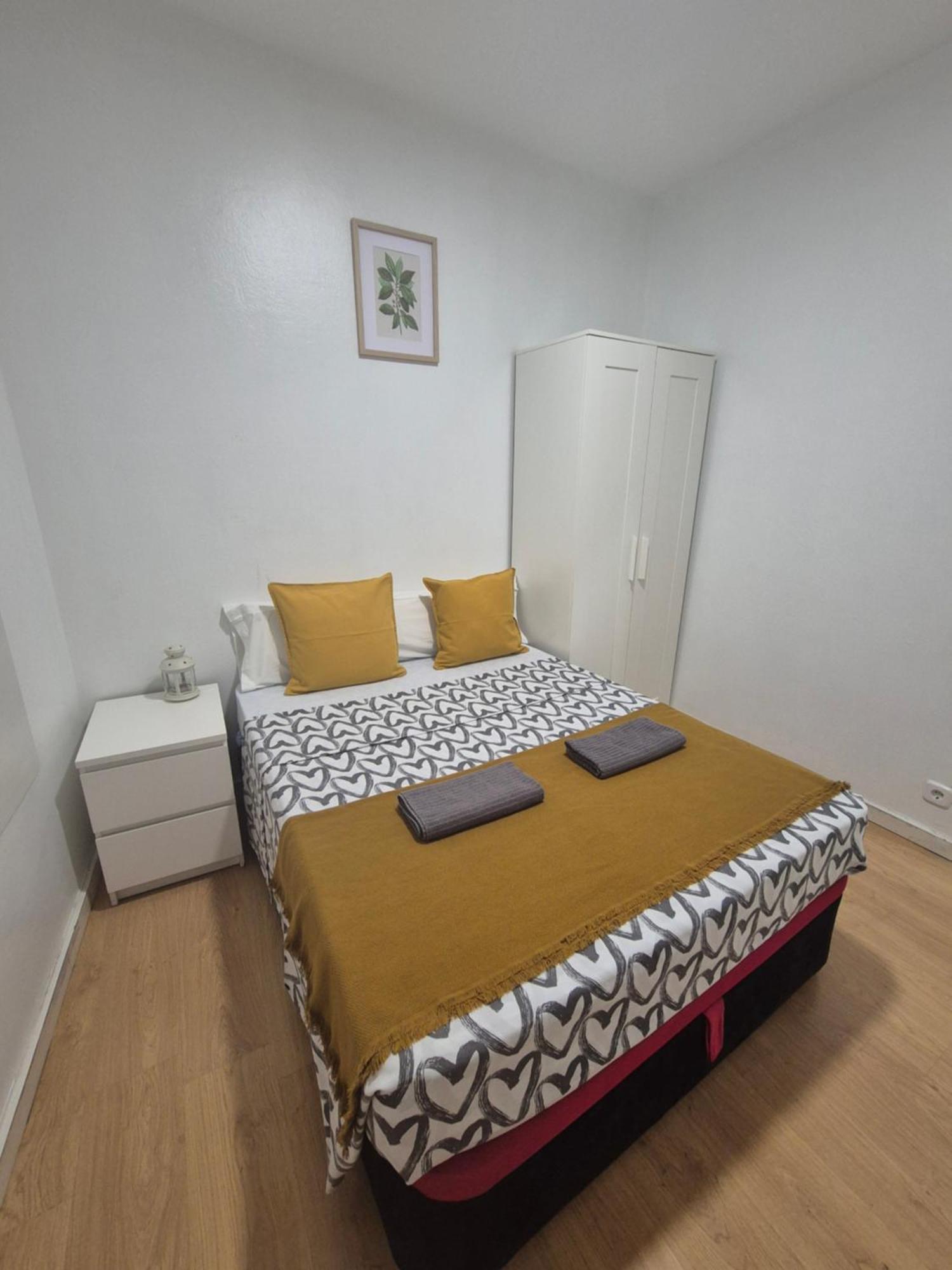Estudio 504 M-15 Madrid Bagian luar foto