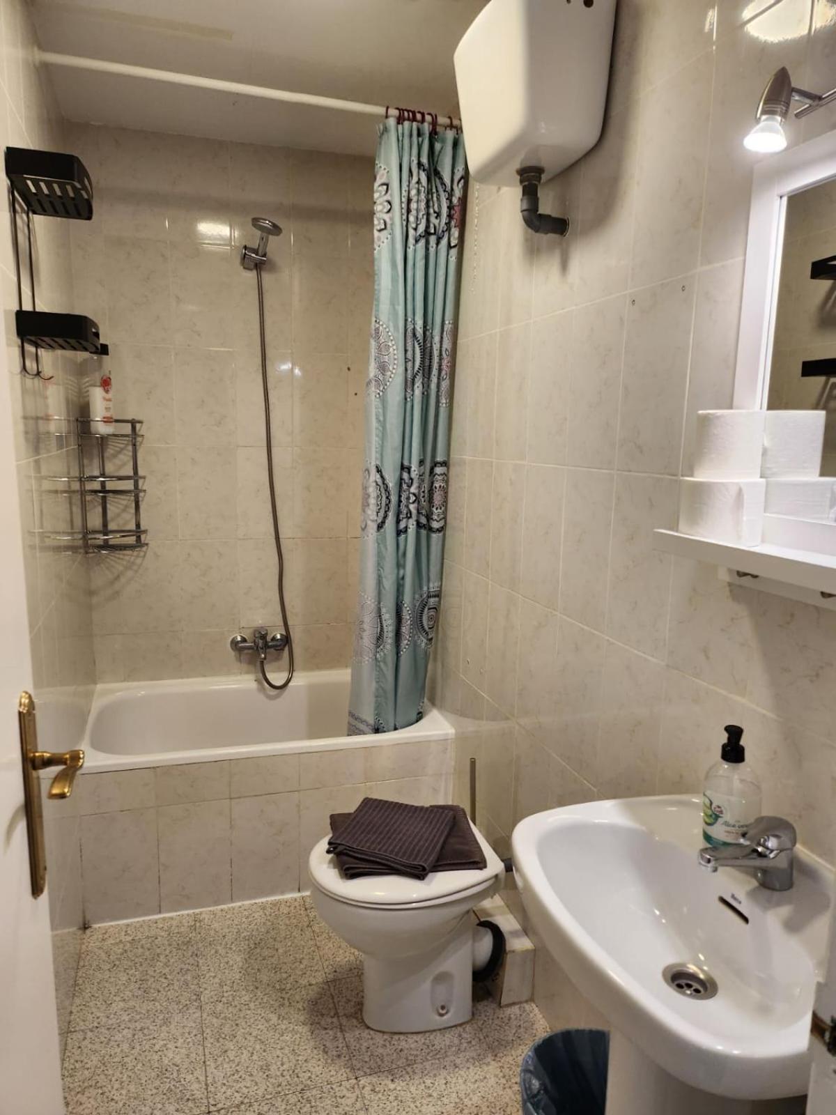 Estudio 504 M-15 Madrid Bagian luar foto