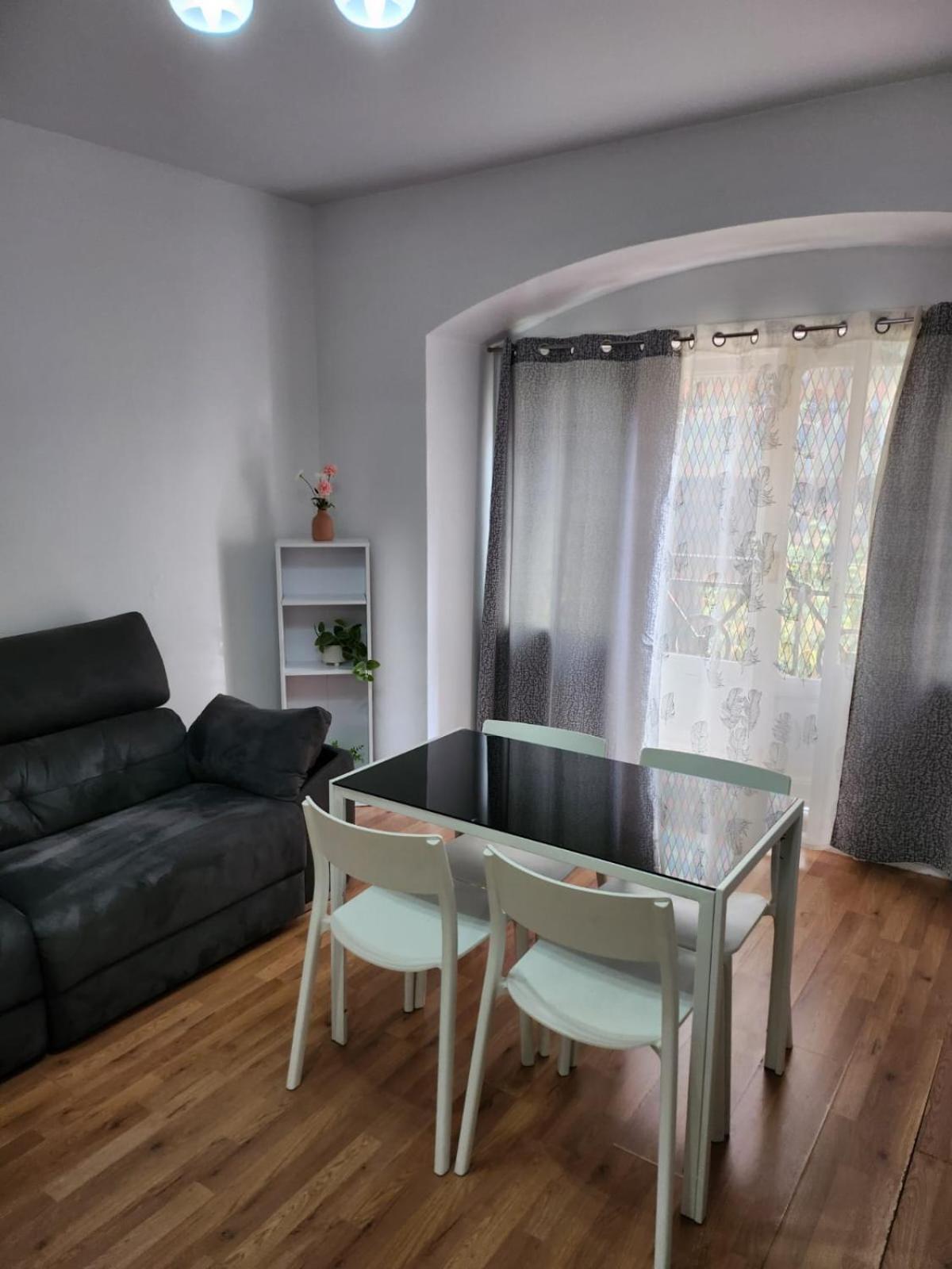 Estudio 504 M-15 Madrid Bagian luar foto